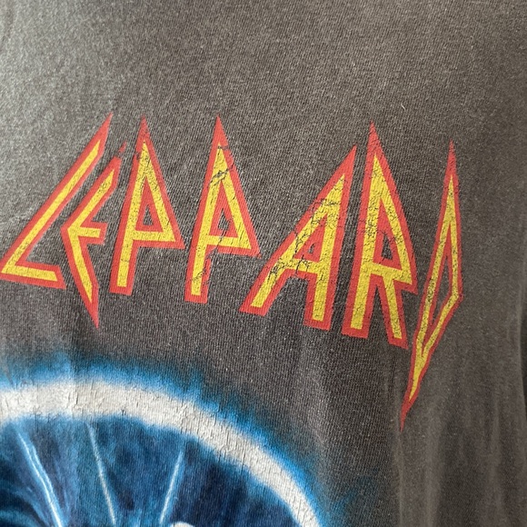 Def Leppard - Picture 10 of 11